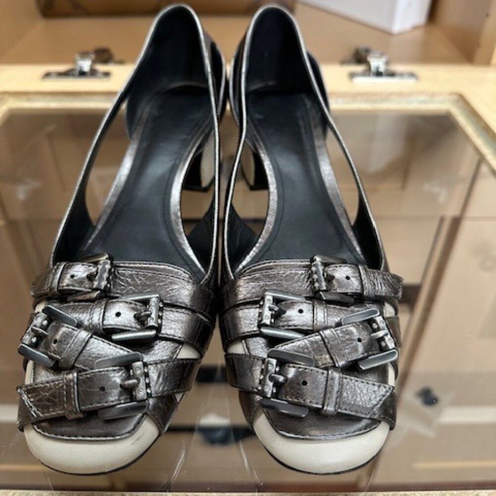 Bottega Veneta Metallic Pewter Buckle Slingback Pumps with Cream Toe